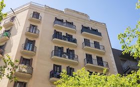 Aparteasy - Central Barcelona Studio Apartment